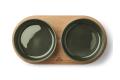 Comedero doble para perros Kronborg de DOG Copenhagen. Cerámica porcelana verde  y madera 3